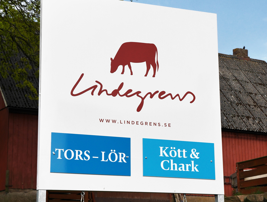 lindegren.sign.smaller