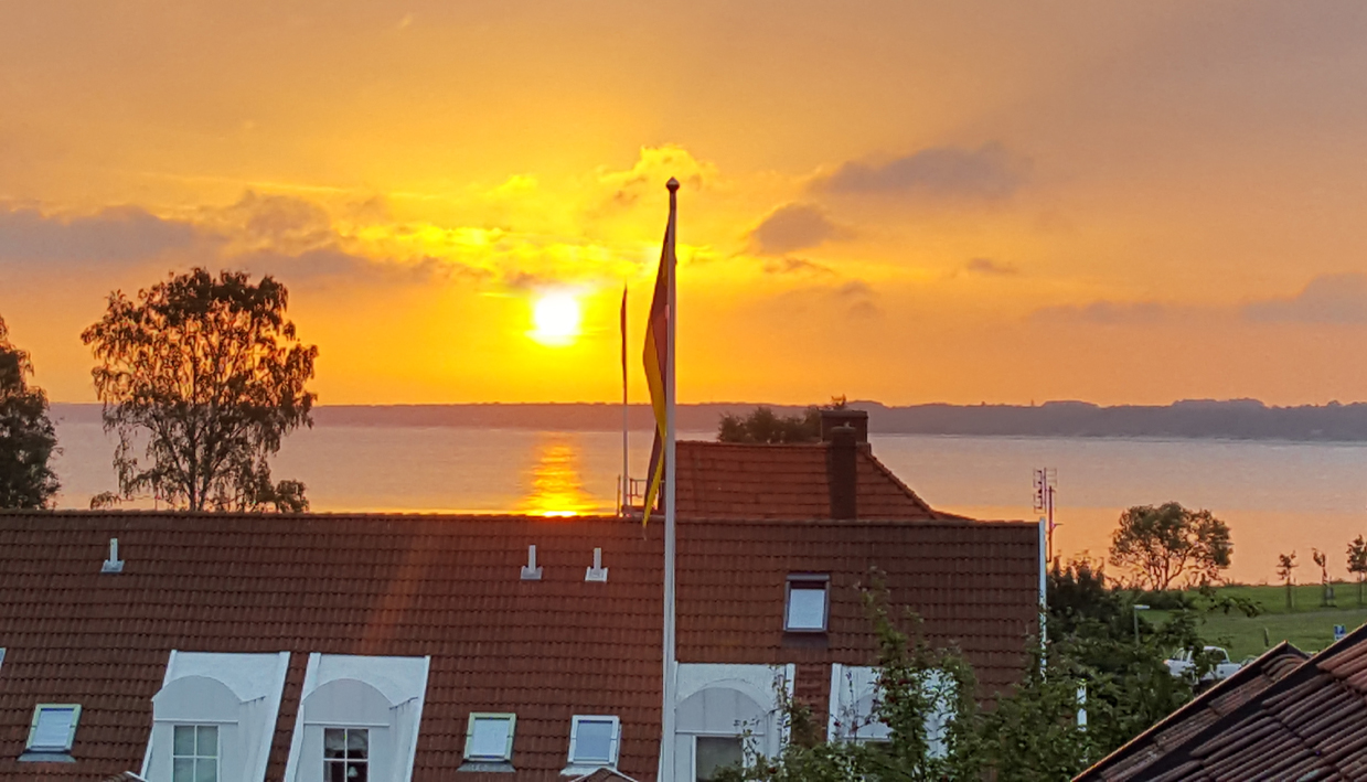 sun.rise.bastad.small